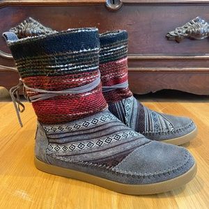 TOMS Nepal Boots W7